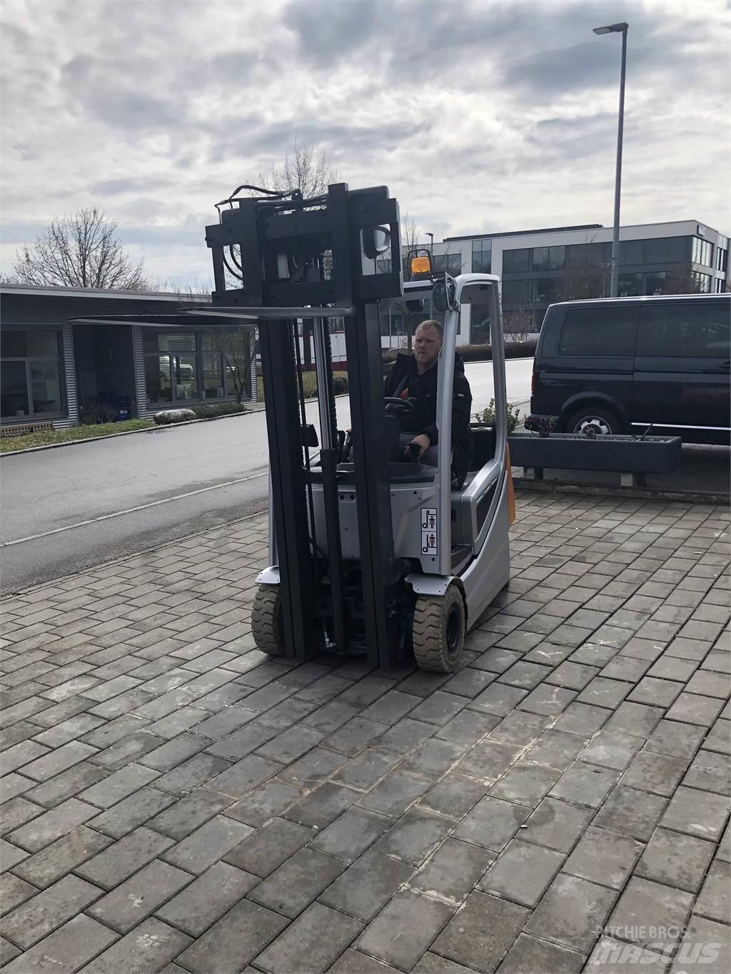 Still RX20-16P Akumulátorové vozíky