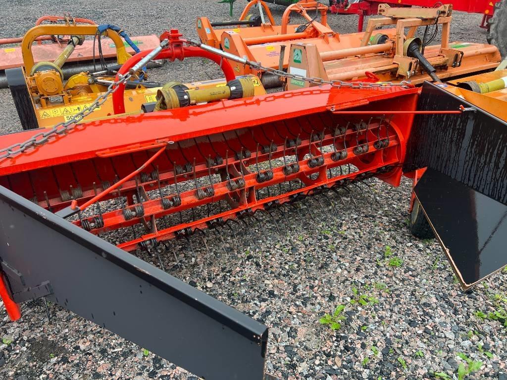 Fransgård SV 250 Obraceče a shrabovače sena