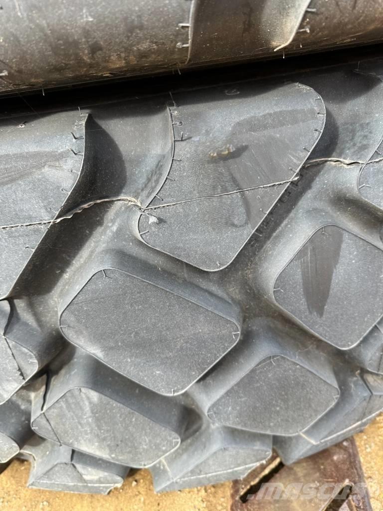 Goodyear 20.5R25 Pneumatiky, kola a ráfky