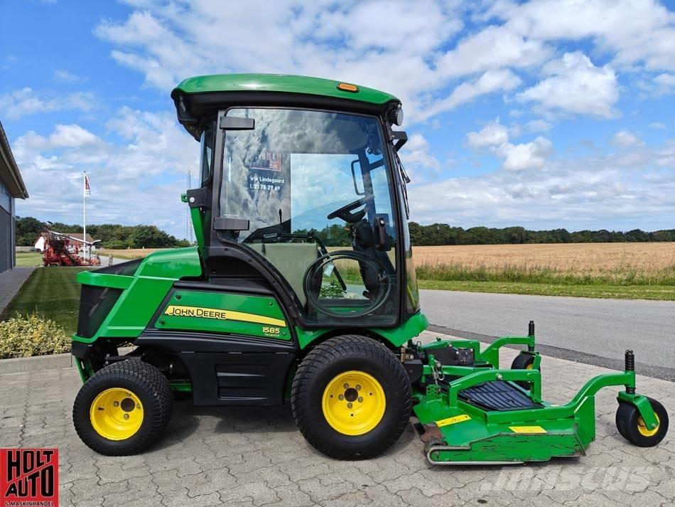 John Deere 1585 Samojízdné sekačky