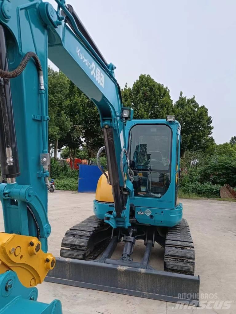 Kubota 155 Pásová rýpadla