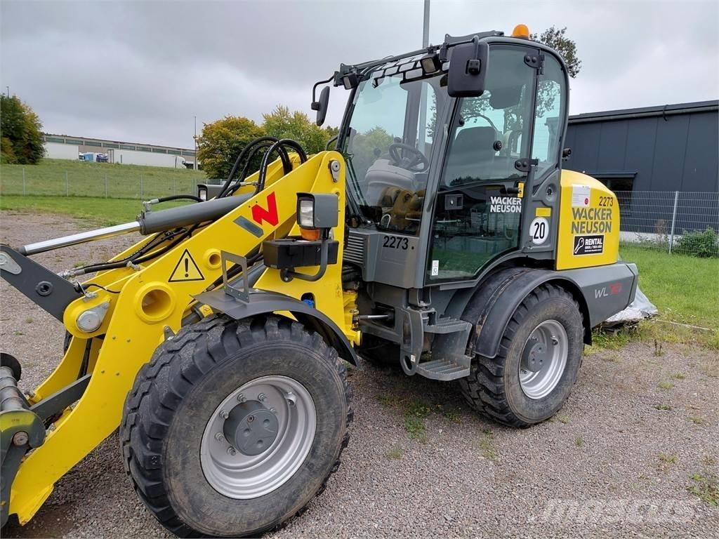 Wacker Neuson WL70 Kolové nakladače
