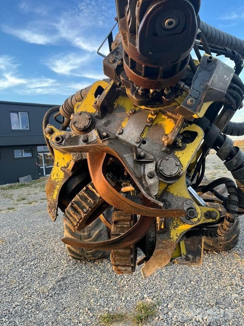 John Deere H414 Těžební hlavy