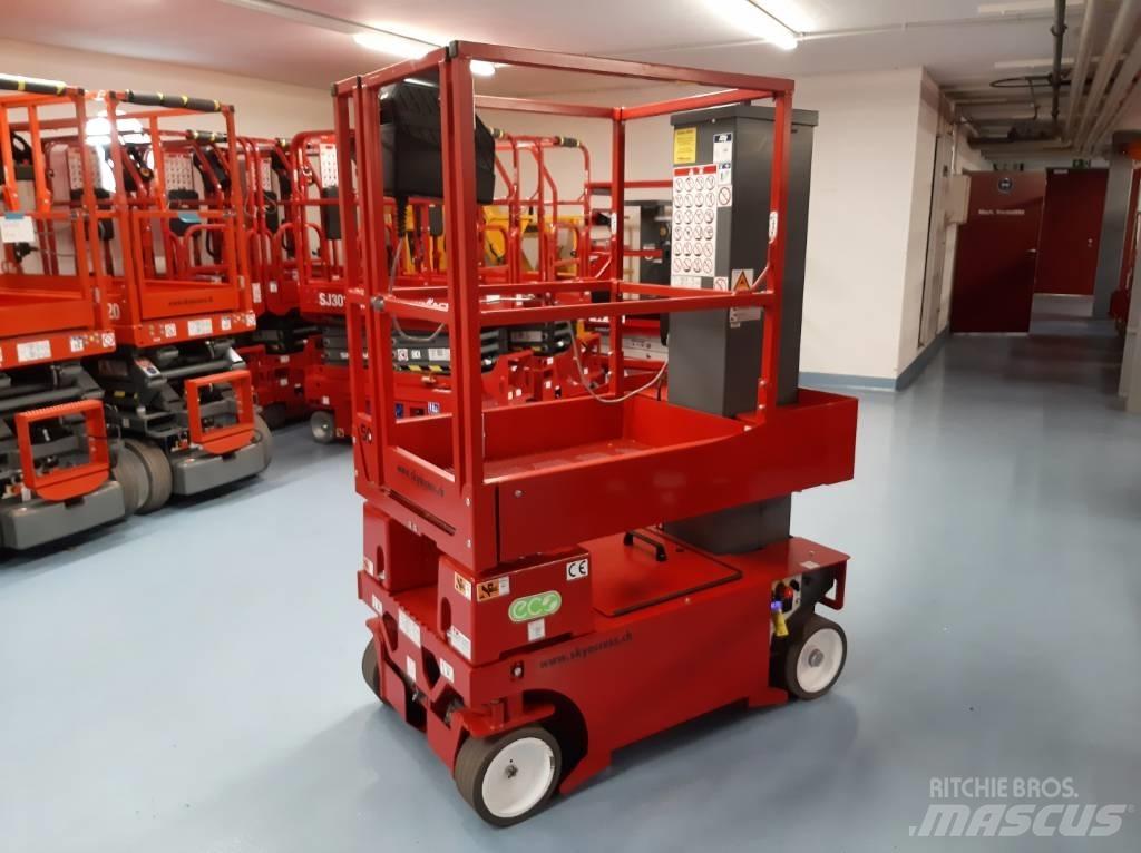 SkyJack SJ12 E Vertikální sloupové výtahy