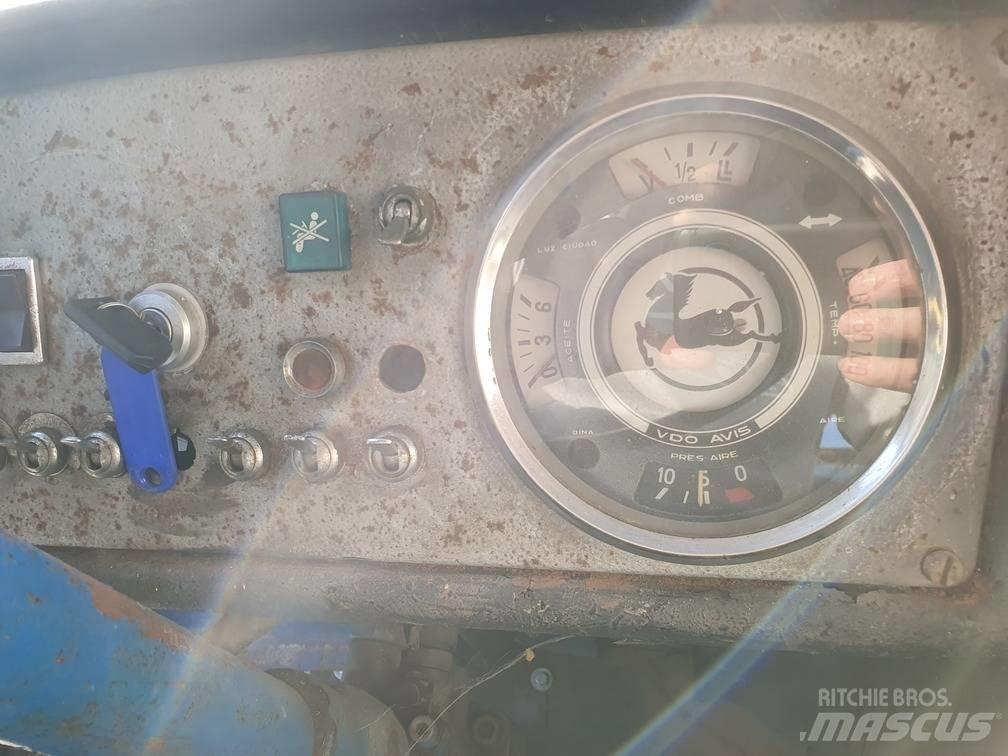 Pegaso COMET 1090 Nákladní vozidlo bez nástavby