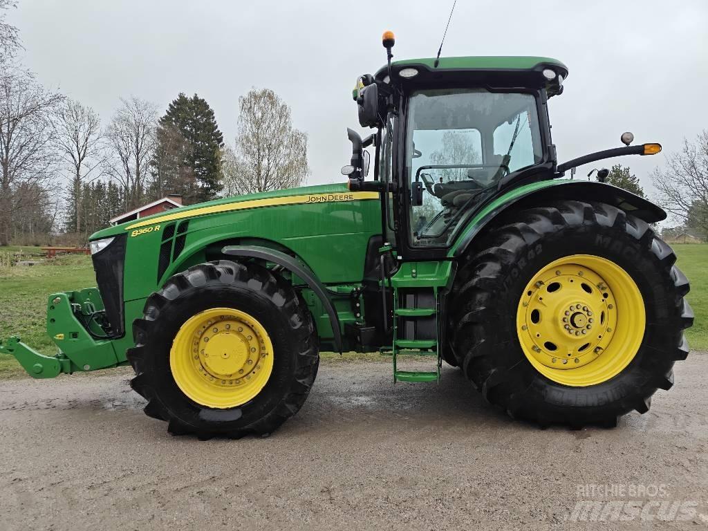John Deere 8360 R Traktory