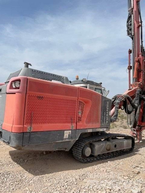 Tamrock PANTERA 1500 Povrchové vrtací stroje