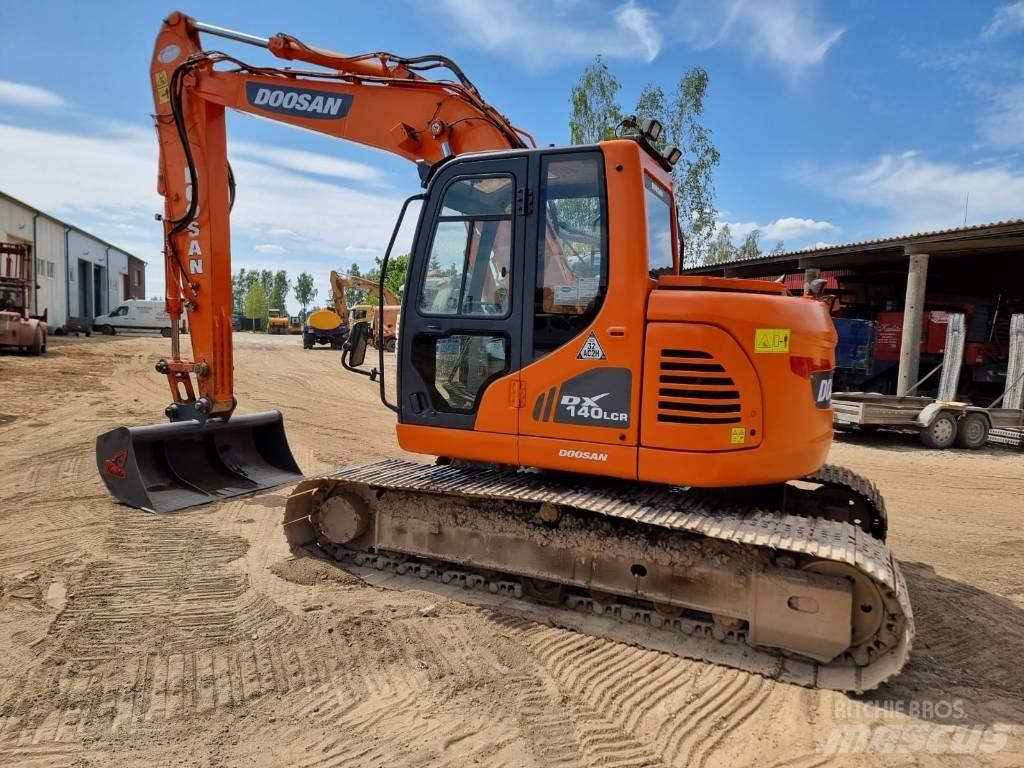 Doosan DX 140 LC-3 Pásová rýpadla