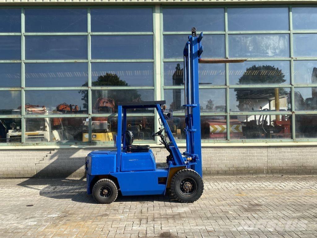 Komatsu FD 28-10 Dieselové vozíky
