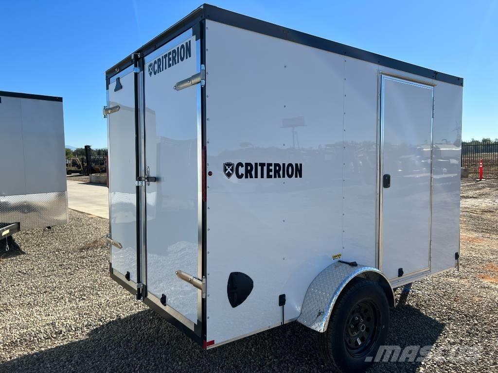  Criterion CT610S3NU Skříňové přívěsy