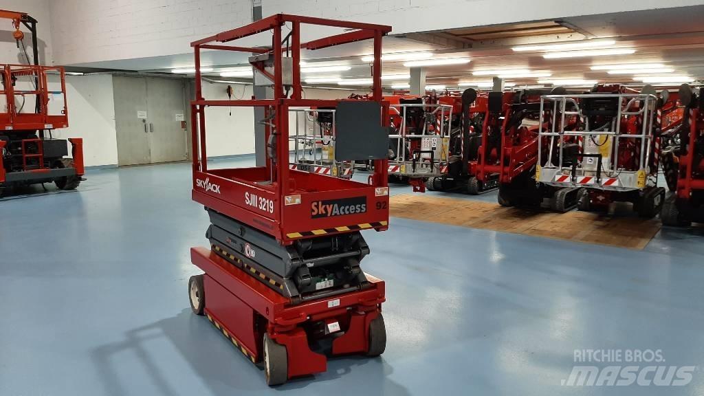SkyJack SJIII 3219 Nůžková zvedací plošina
