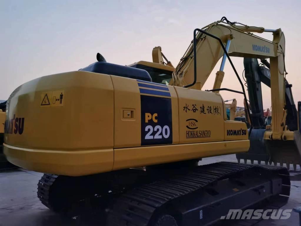 Komatsu PC 220-7 Pásová rýpadla