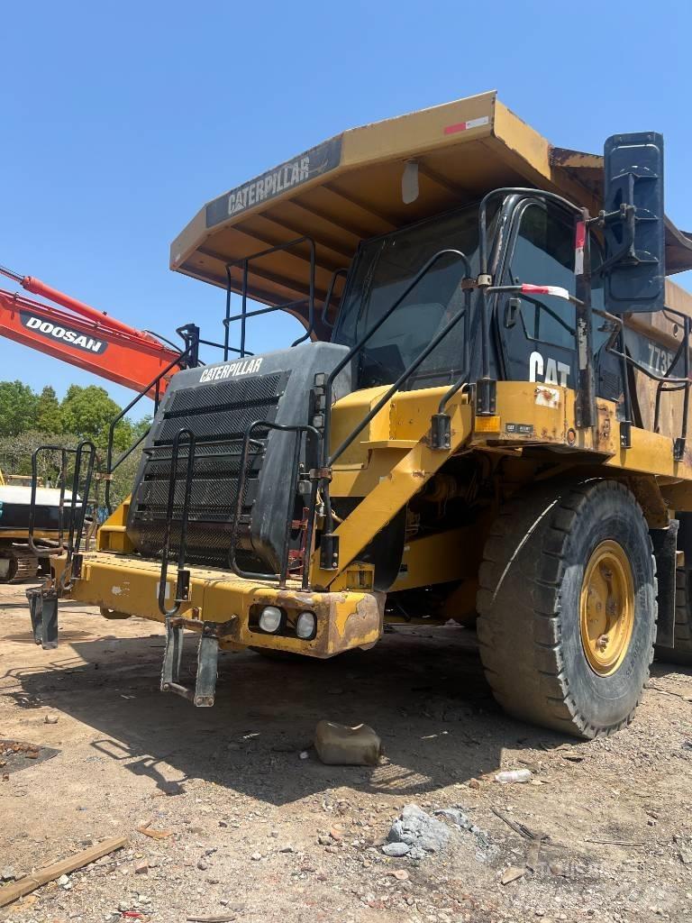 CAT 773 D Pevné dempry
