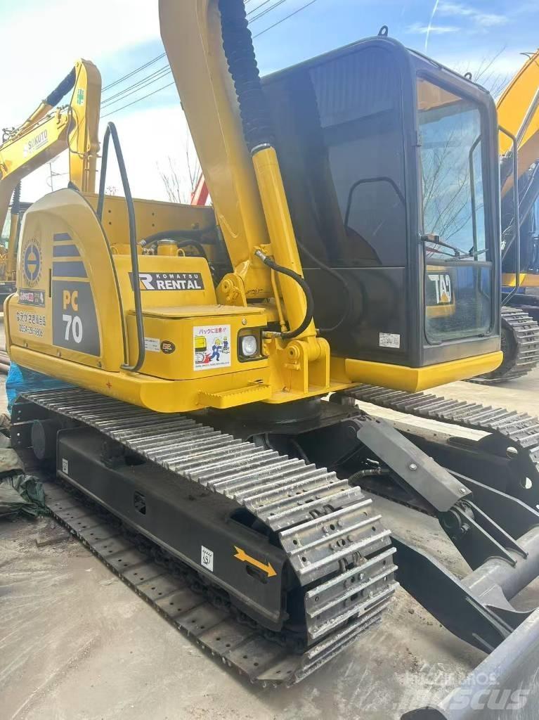 Komatsu PC 70 Pásová rýpadla