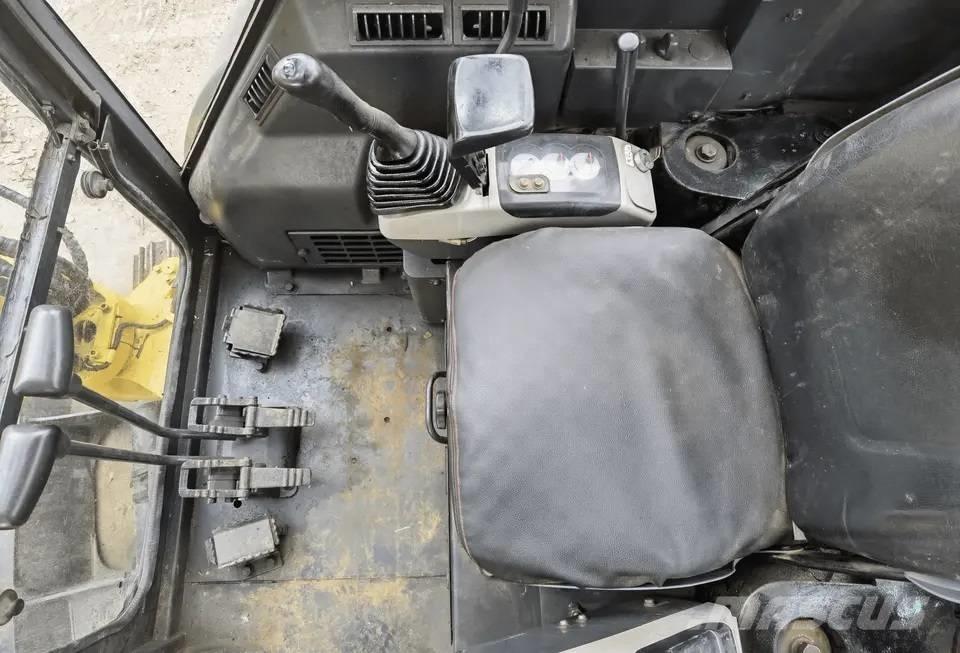 Komatsu PC35 Mini rýpadla < 7t