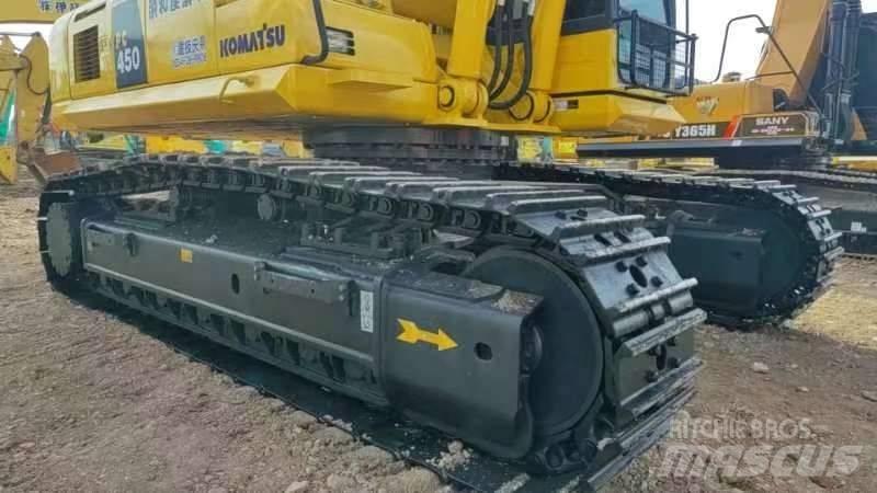 Komatsu PC 450 Pásová rýpadla