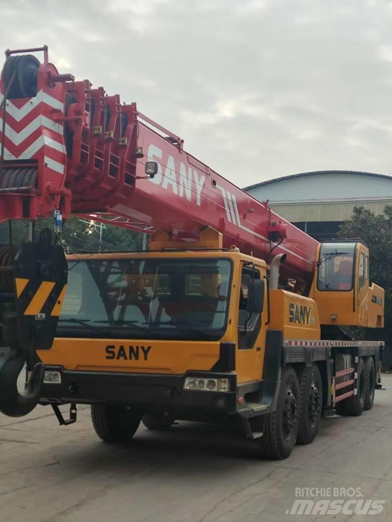 Sany STC750 Kladkostroje, navijáky a stavební výtahy