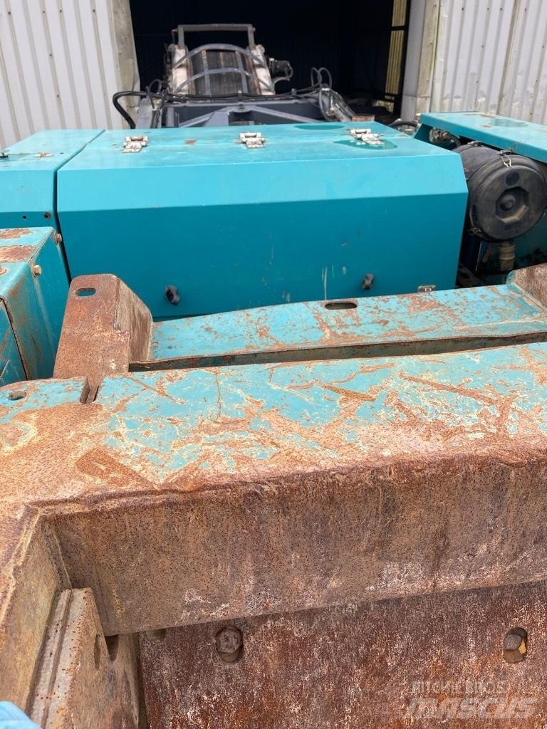 PowerScreen PTR400 Mobilní drtiče
