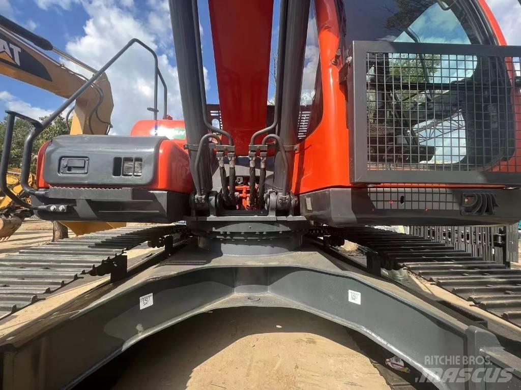 Doosan DX225-9C Pásová rýpadla