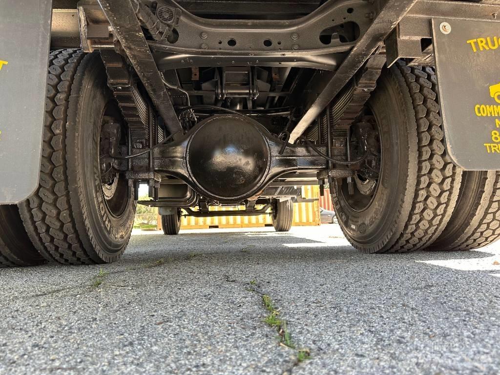 Ford F 650 SD Další