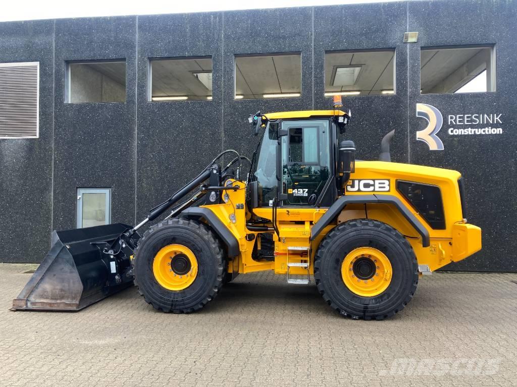 JCB 437 HT Kolové nakladače