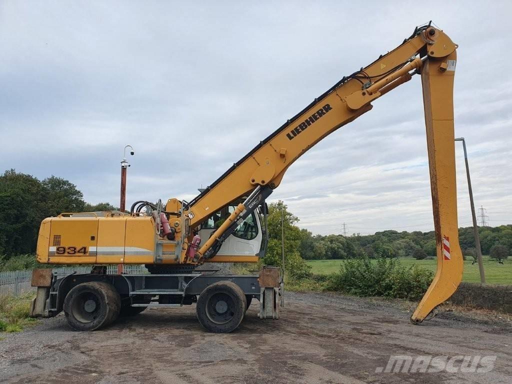 Liebherr A 934 C Stroje pro manipulaci s odpadem