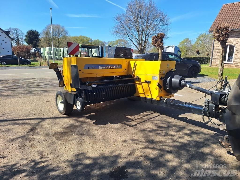 New Holland BC 5060 Lis na hranaté balíky