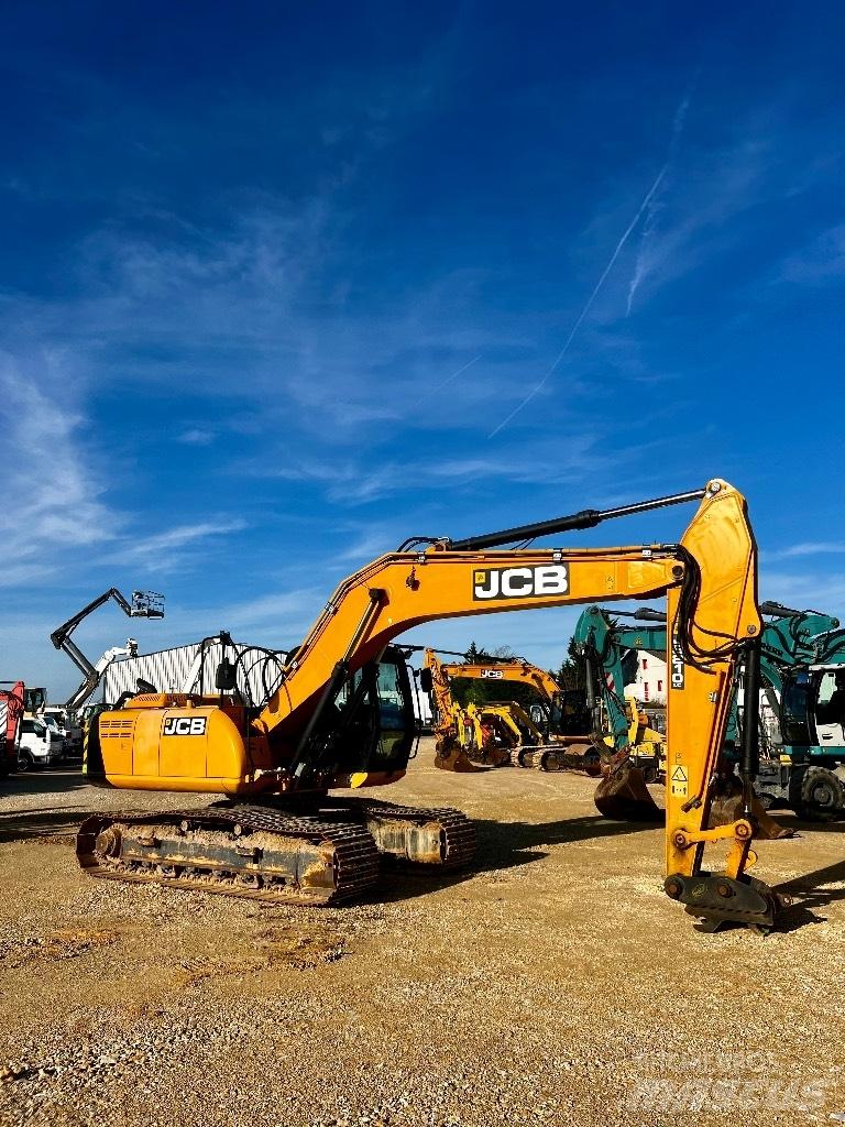 JCB JS 210 LCT4 Pásová rýpadla