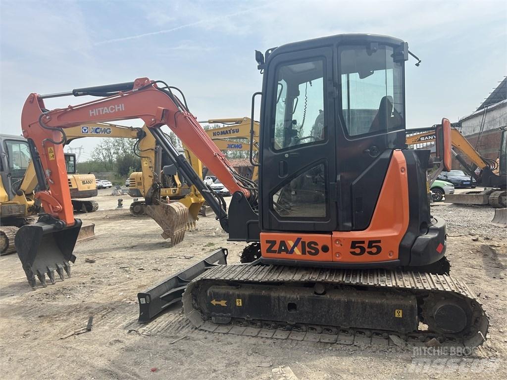 Hitachi ZX55 Mini rýpadla < 7t
