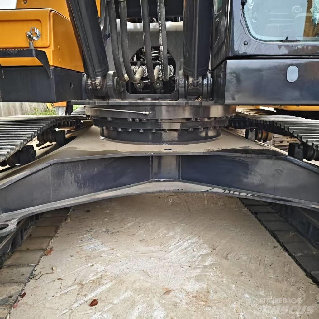 Volvo EC 380 D L Pásová rýpadla
