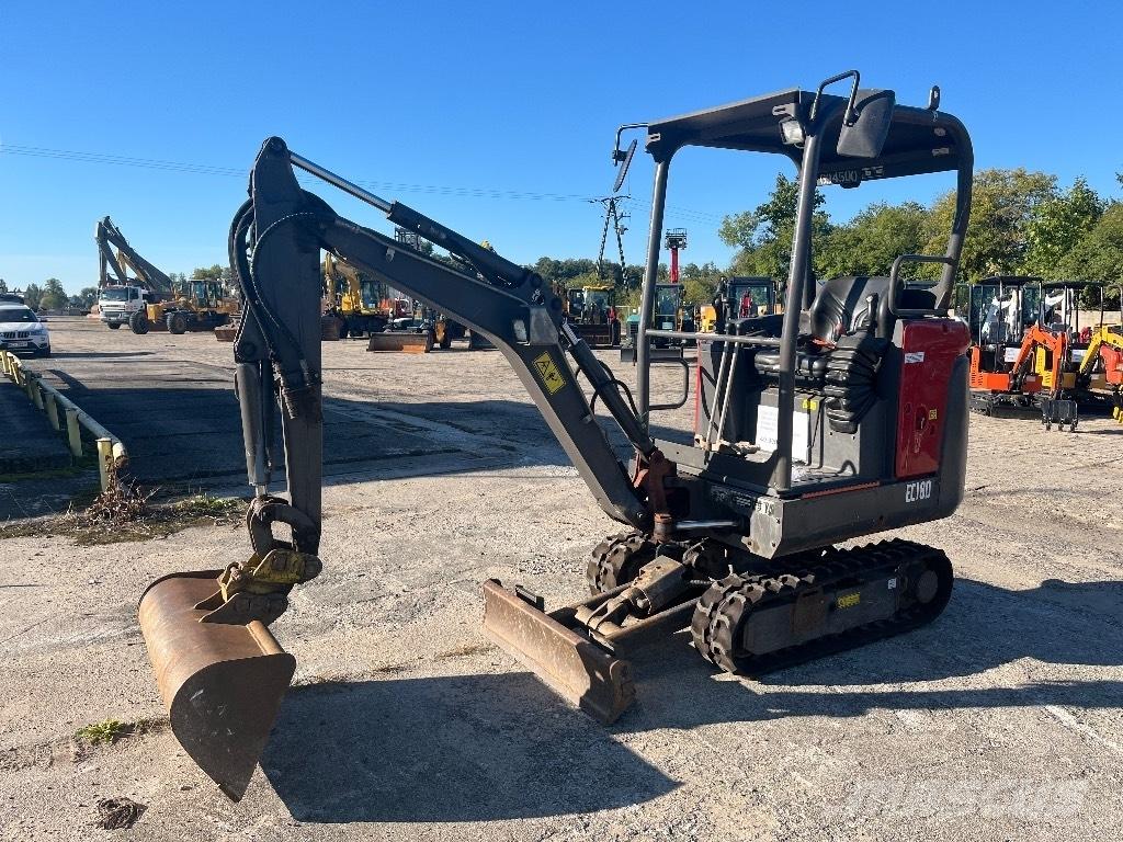 Volvo EC18D Mini rýpadla < 7t