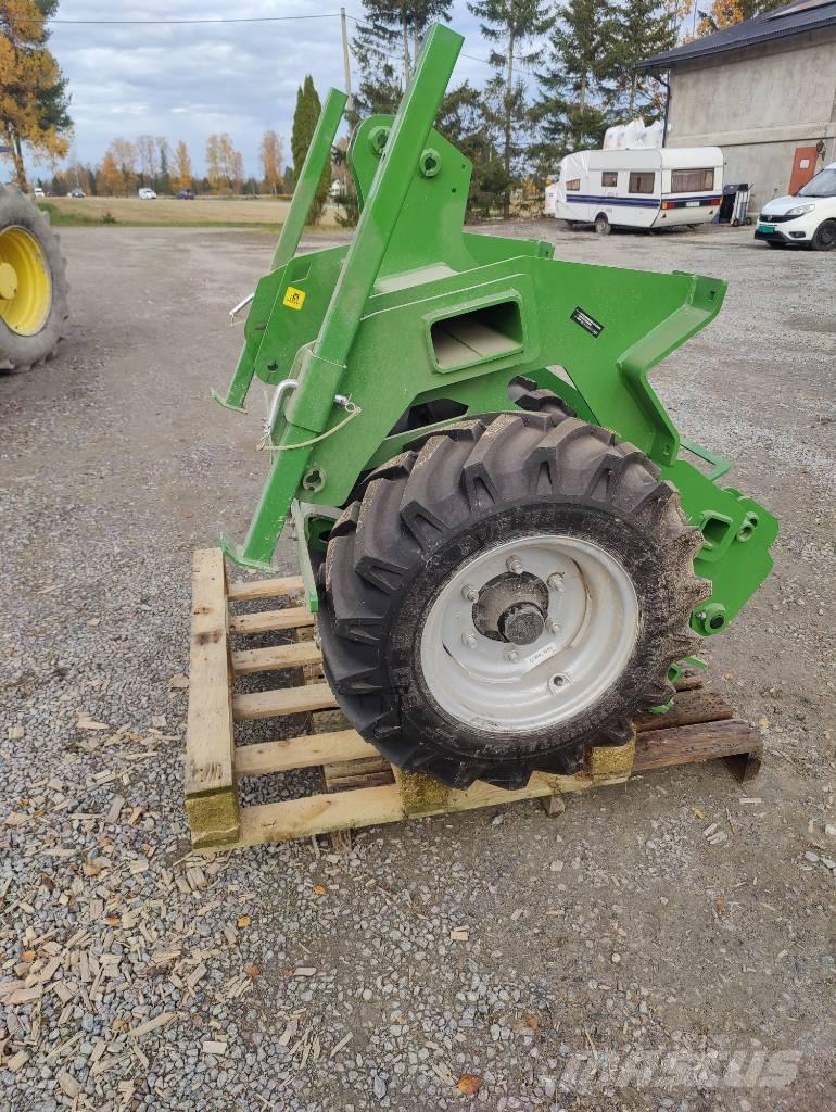 Amazone F-tender Kombinované secí stroje