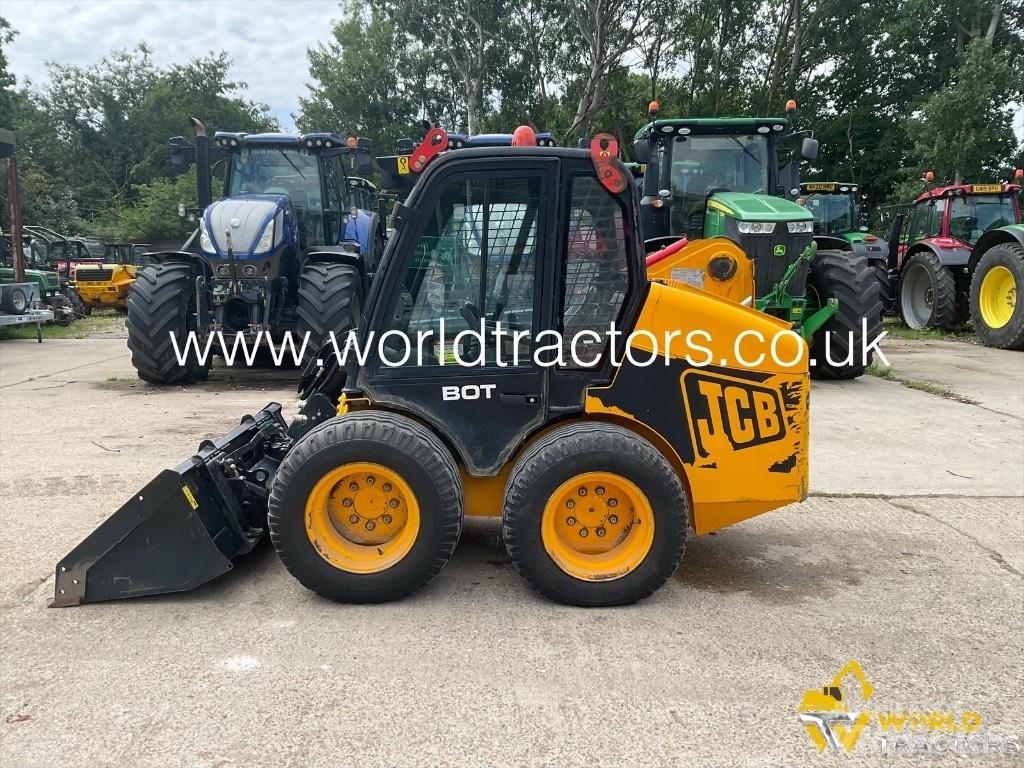 JCB Robot Smykem řízené nakladače