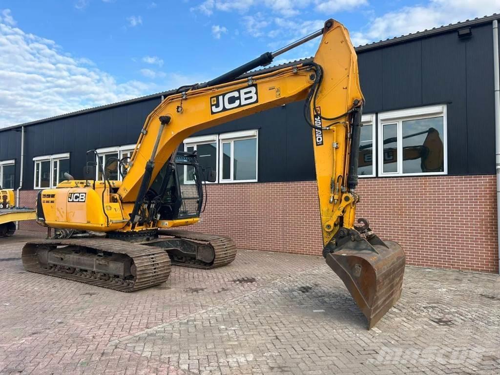 JCB JS220LC Pásová rýpadla