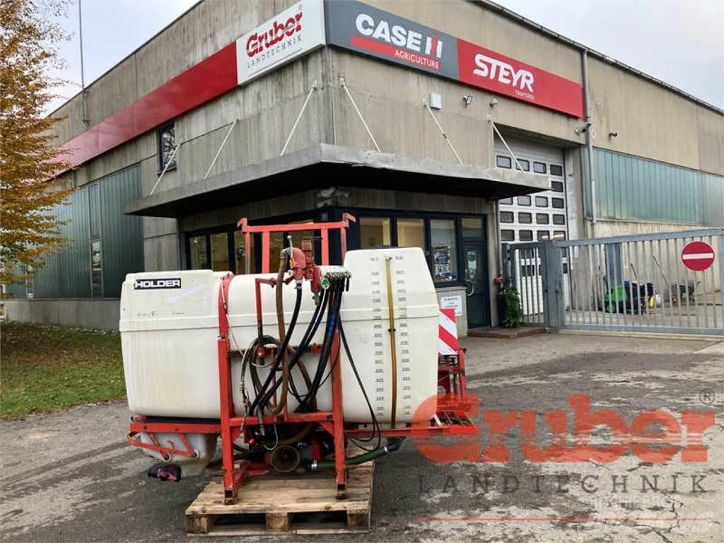Holder 1.600 l Tažené postřikovače