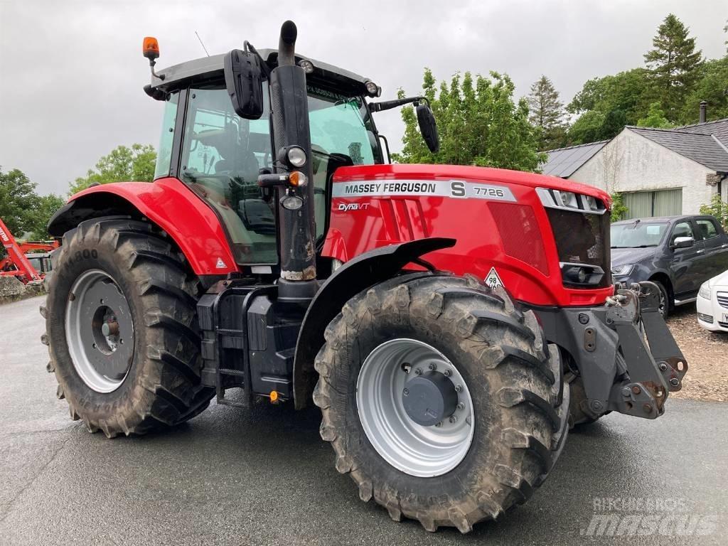 Massey Ferguson 7726 Traktory