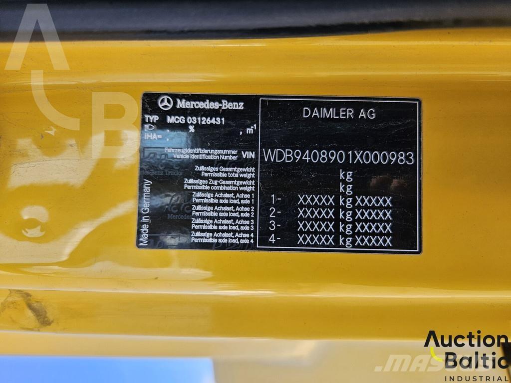 Grove GMK 5130-2 Autojeřáby, hydraulické ruky