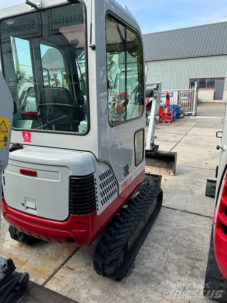 Takeuchi TB 016 R Mini rýpadla < 7t