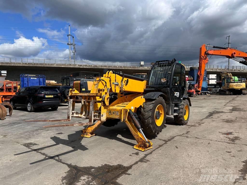 JCB 540-140 Teleskopické manipulátory
