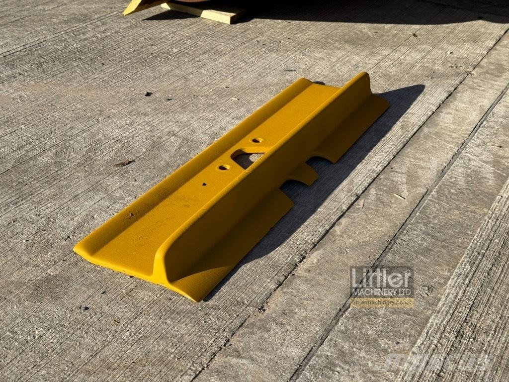 CAT D 7 LGP Pásové dozery