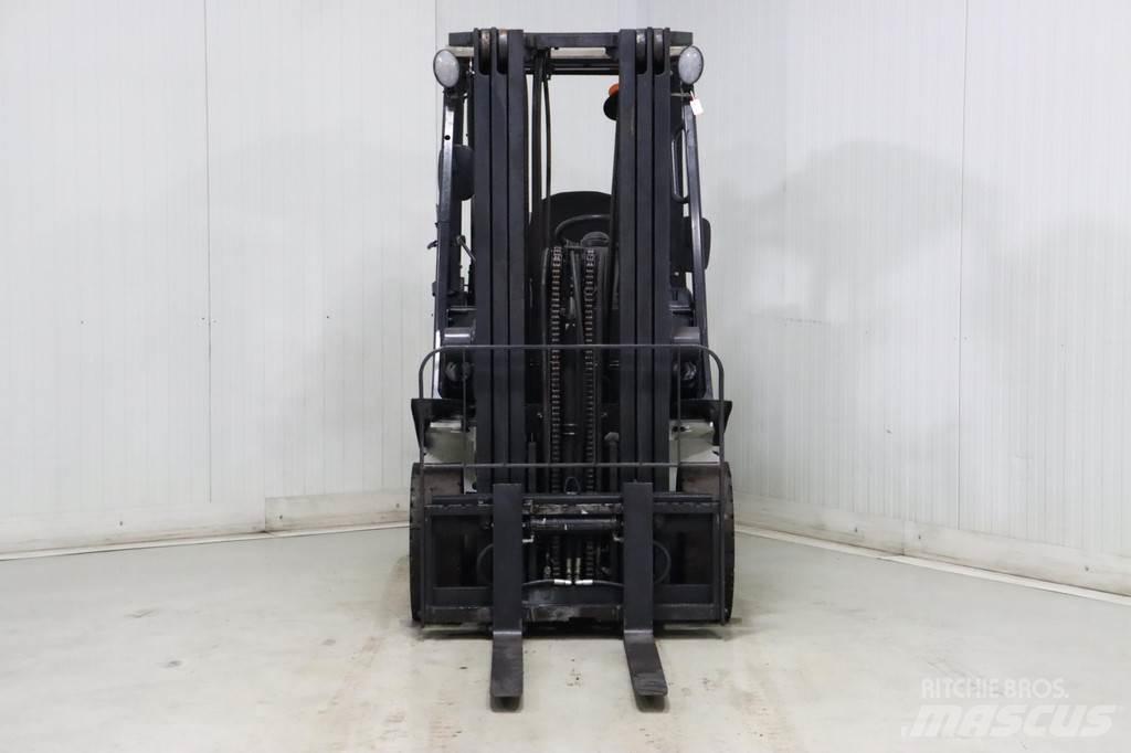 Nissan U1D2A20LQ LPG vozíky