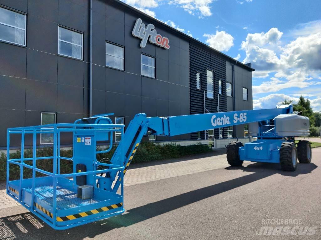Genie S 85 Bomlift Kloubové plošiny