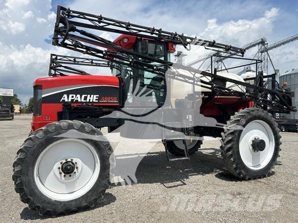Apache AS850 Samohybné postřikovače