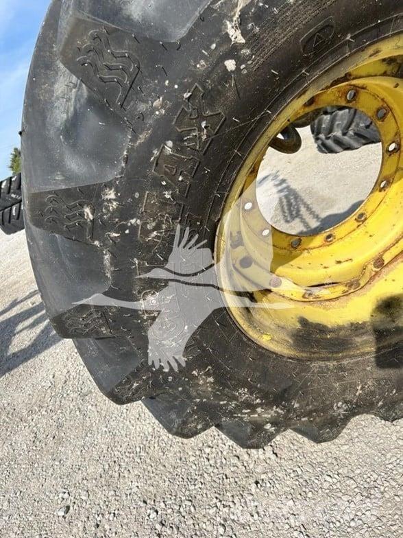 BKT 600/65R28 Stavebnictví - ostatní