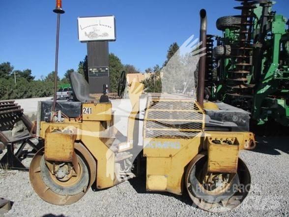 Bomag BW137AD Tahačové válce