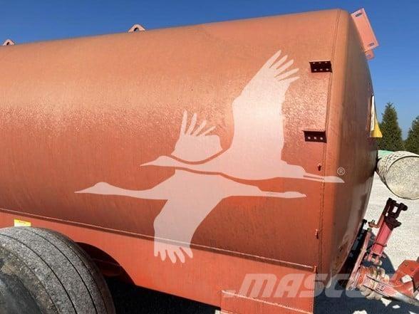 Calumet V3750 Rozmetadla chlévské mrvy