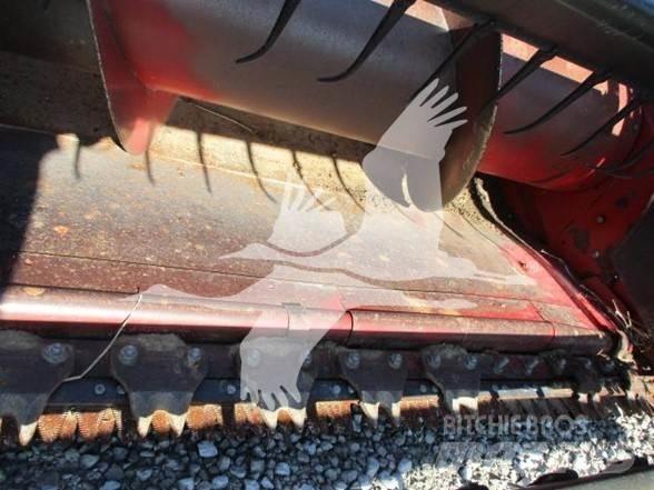Case IH 1020 Kombajnové hlavice