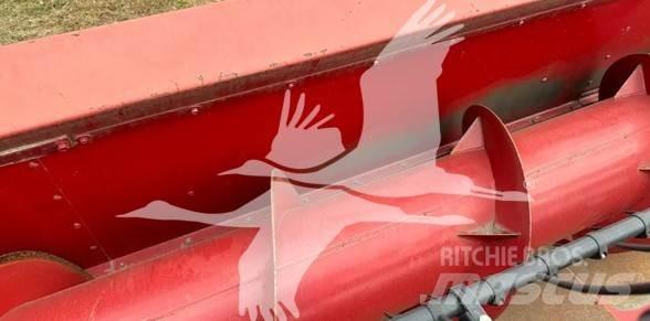 Case IH 1020 Kombajnové hlavice