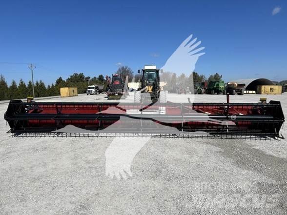 Case IH 1020 Kombajnové hlavice