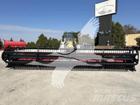 Case IH 1020 Kombajnové hlavice